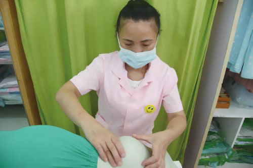 黄瓜网站APP观看大全廠家新媽媽沒有奶或奶水少找催乳師就能解決 黄瓜网站APP观看大全廠家新媽媽沒有奶或奶水少找催乳師就能解決