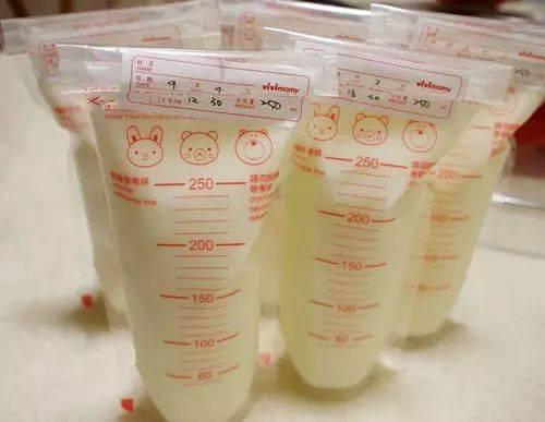 乳汁分析儀品牌母乳喂養好處多嬰兒吃了更健康